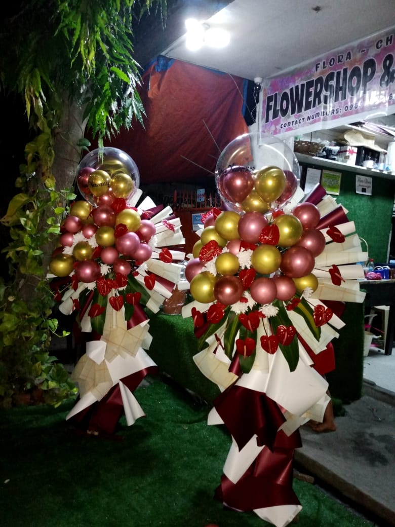 Minimalist White Bouquet